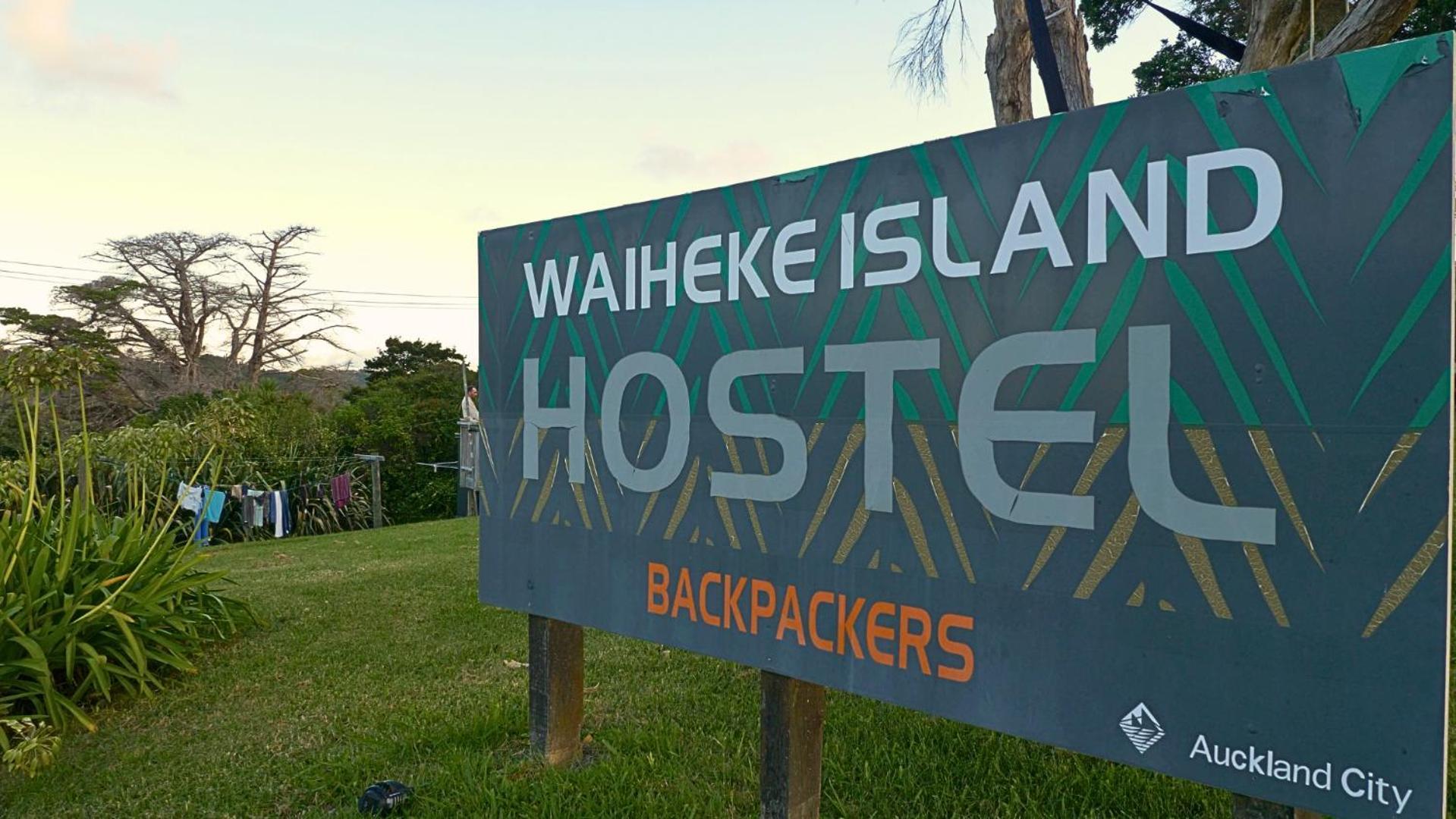Waiheke Backpackers Hostel Onetangi المظهر الخارجي الصورة